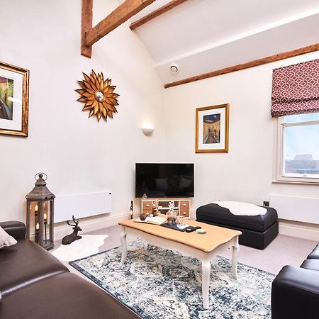 The Magical Gem Of York - Sleeps 7アパートメント エクステリア 写真